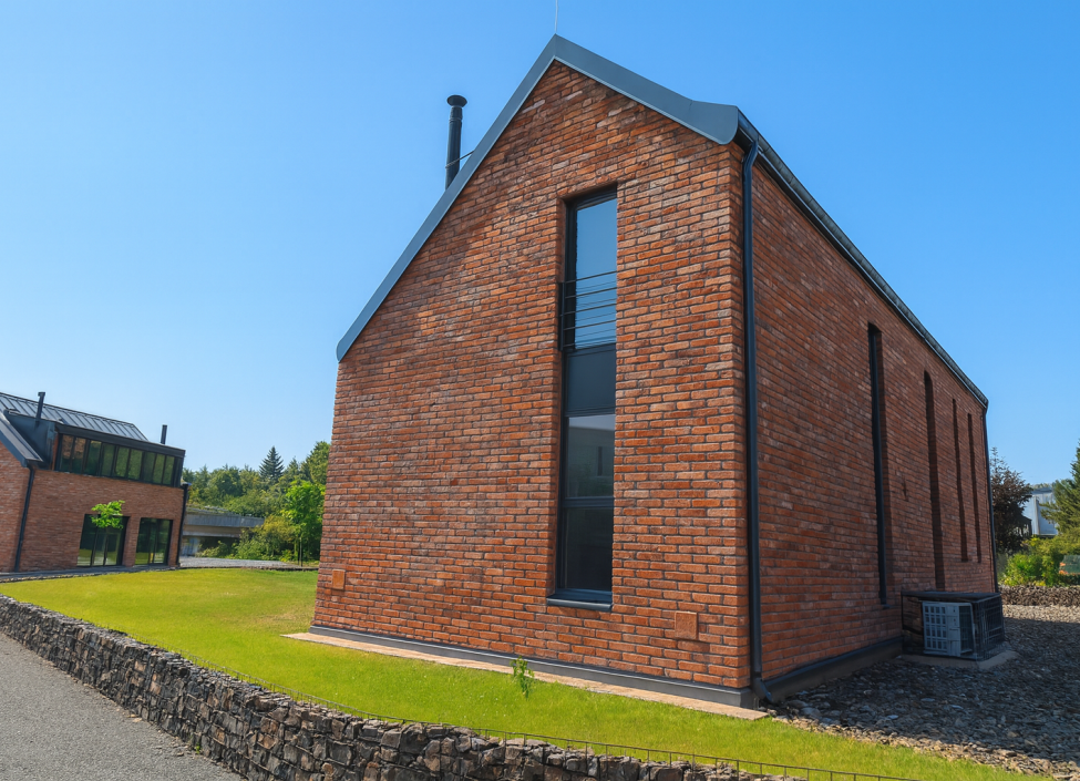 Luxusní vila 5+kk na pronájem, Praha západ - 210m 3