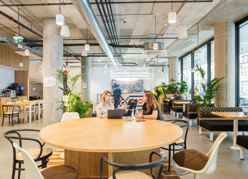 Pronájem coworking a servisované kanceláře, Staré Město - 61 míst 1