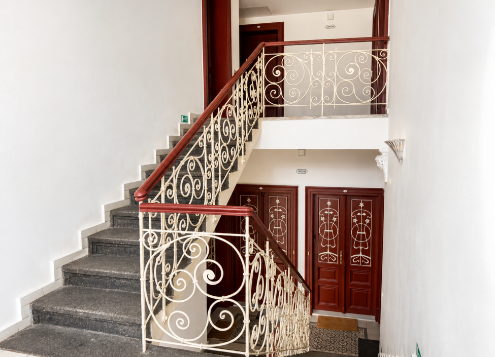 Exkluzivní penthouse 3+kk s panoramatickou střešní terasou, Praha 2 - Vinohrady 9