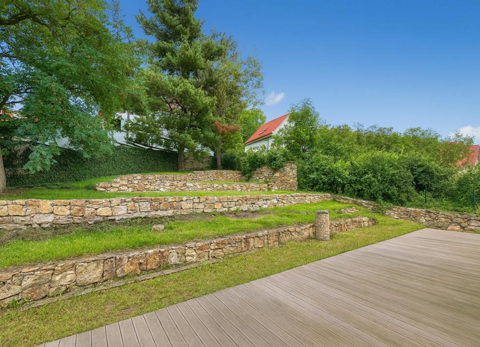 Rodinný dům na prodej Praha 9 - 190 m2 2