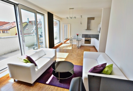 Byt k pronájmu Praha 3 - 67 m²