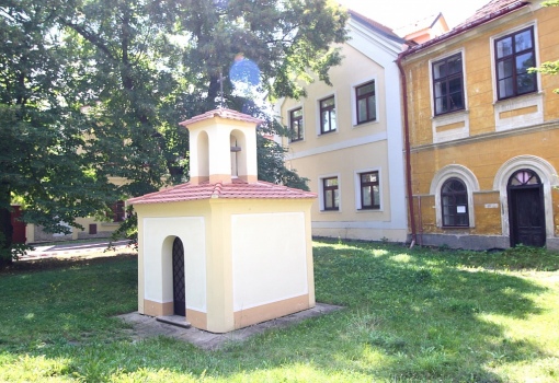 Byt v Praze 6 - 181 m²