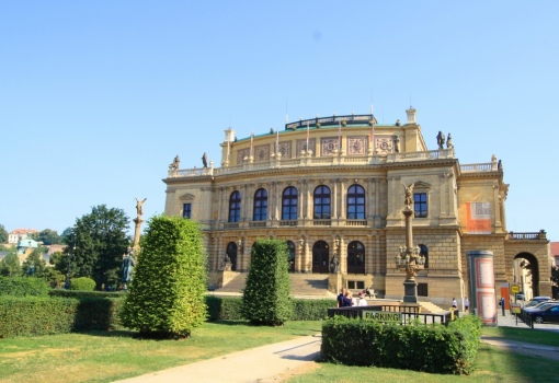 Byt Alšovo nábřeží 50 m²