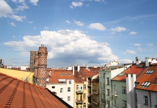 Luxusní byt s balkonem 90 m²