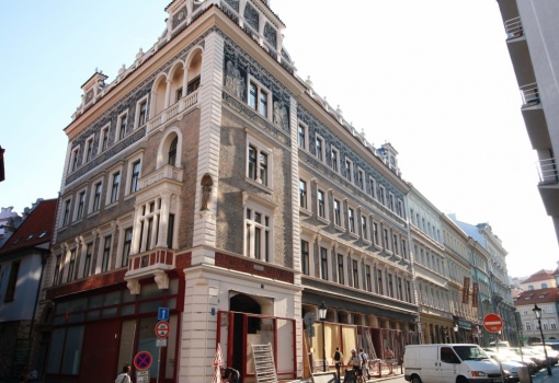 Obchod na pronájem Staré město 409 m²