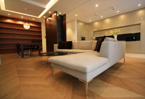 Luxusní byt s balkonem 159 m²