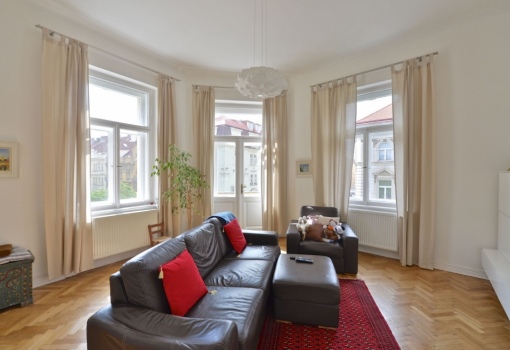 Byt k pronájmu Praha 2 - 169 m²