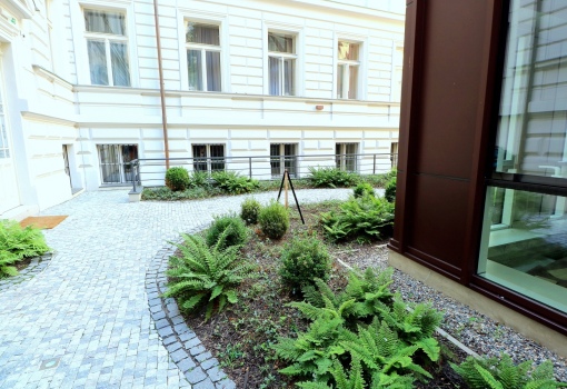 Luxusní mezonetový byt k pronájmu Praha - Nové